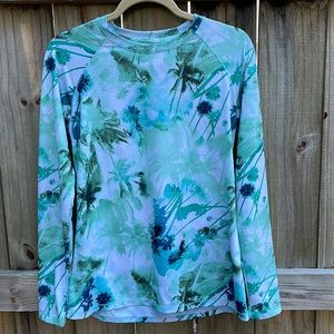 Reel legends keep it cool, size small